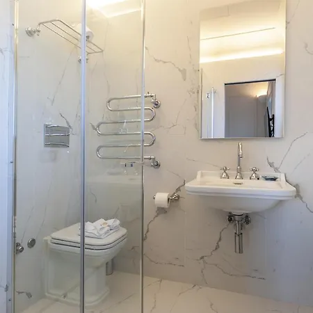 - Di Lusso A Picco Sul Mare Villa Amalfi