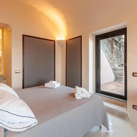 Villa - Di Lusso A Picco Sul Mare *